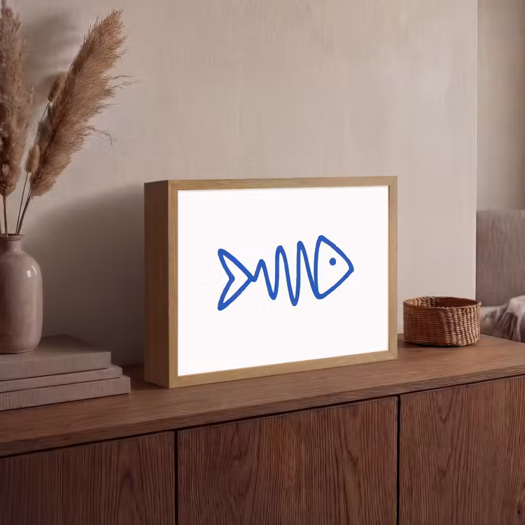 Vis - Minimalistisch - Blauw - Lijn Light Box met batterij (Wandlamp) middel -sfeer2