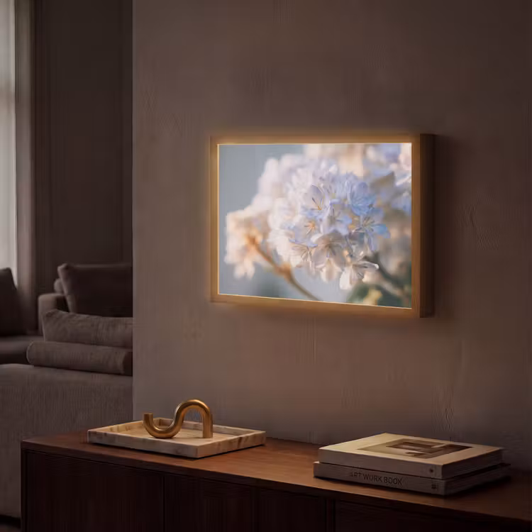 Bloemen - Lichtblauw - Wazig - Trosje Light Box met batterij (Wandlamp) middel -sfeer1