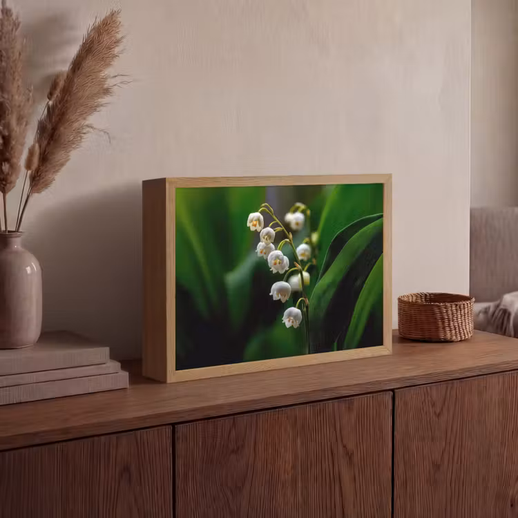 Bloemen - Wit - Bladeren - Lelietjes Light Box met batterij (Wandlamp) middel -sfeer2
