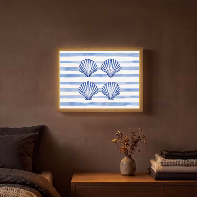 Vier schelpen - Blauw - Wit - Strepen Light Box met batterij (Wandlamp) middel -sfeer4