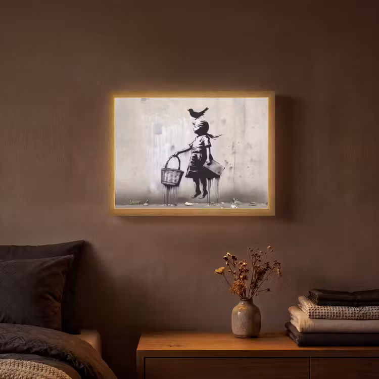 Graffiti - Meisje - Vogel - Street Art - Banksy Style Light Box met batterij (Wandlamp) middel -sfeer4