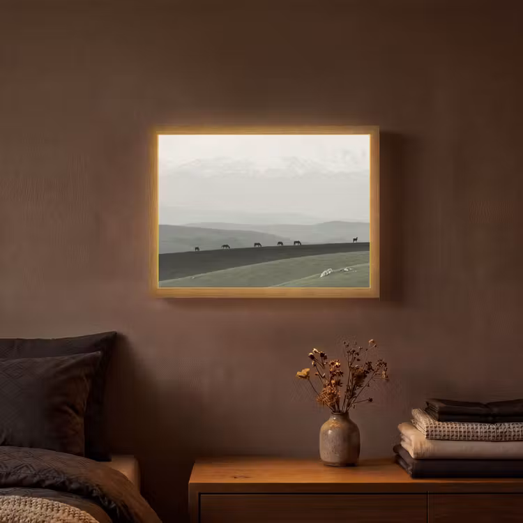 Grijs - Berg - Paarden Light Box met batterij (Wandlamp) middel -sfeer4