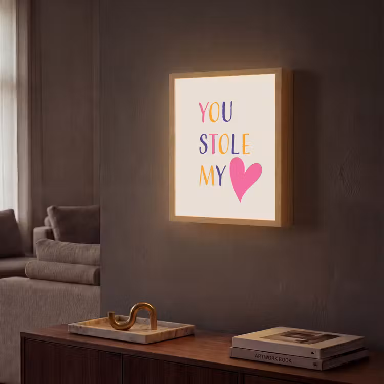 Hart - Valentijn - Tekst Light Box met batterij (Wandlamp) middel -sfeer1
