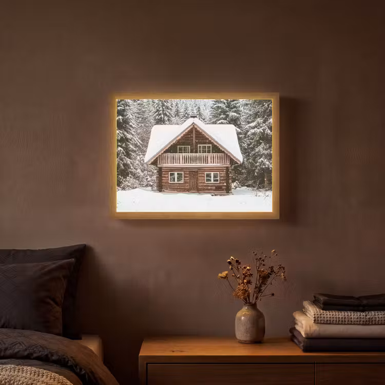 Huis - Bos - Winter - Natuur - Sneeuw Light Box met batterij (Wandlamp) middel -sfeer4