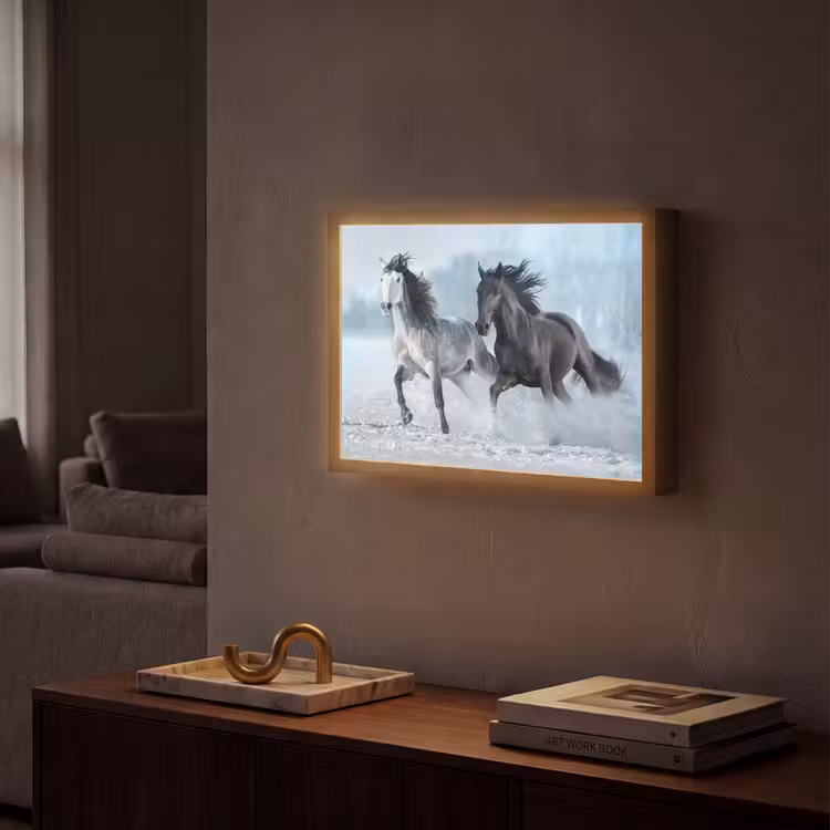 Paarden - Winter - Dieren - Natuur - Sneeuw Light Box met batterij (Wandlamp) middel -sfeer1