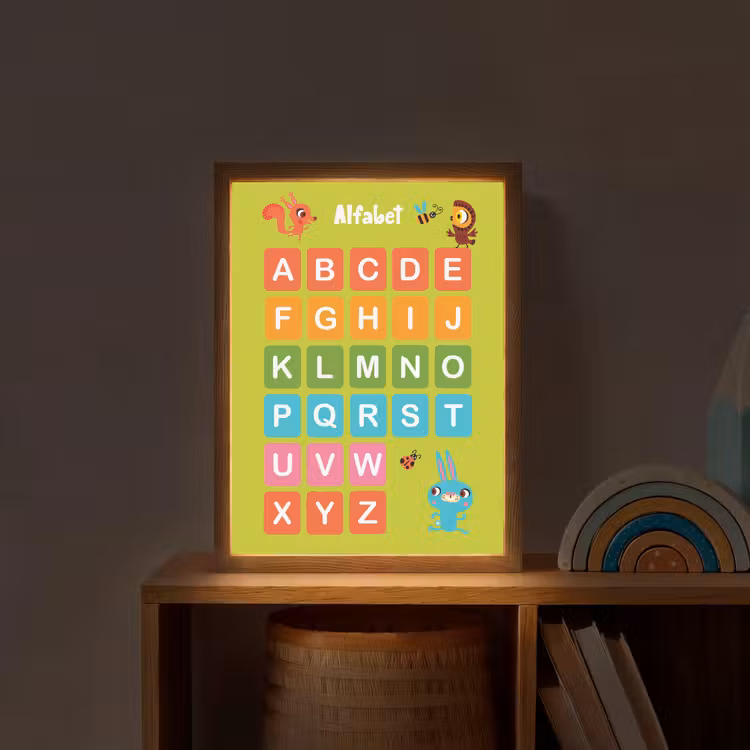 Alfabet - Educatief - Letters leren voor kinderen - Groen - Dieren Light Box met batterij (Wandlamp kind) middel -sfeer1_kind
