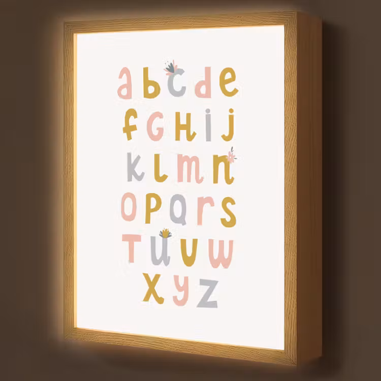 Alfabet - Roze - Letters leren voor kinderen Light Box met batterij (Wandlamp kind) middel -z3d_website
