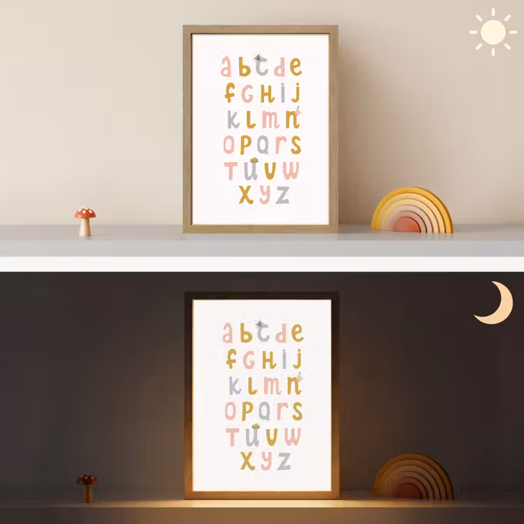Alfabet - Roze - Letters leren voor kinderen Light Box met batterij (Wandlamp kind) middel -sfeer3_kind
