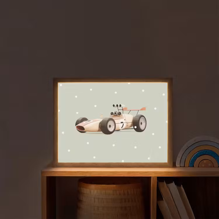 Beige - Raceauto - Stippen Light Box met batterij (Wandlamp kind) middel -sfeer1_kind