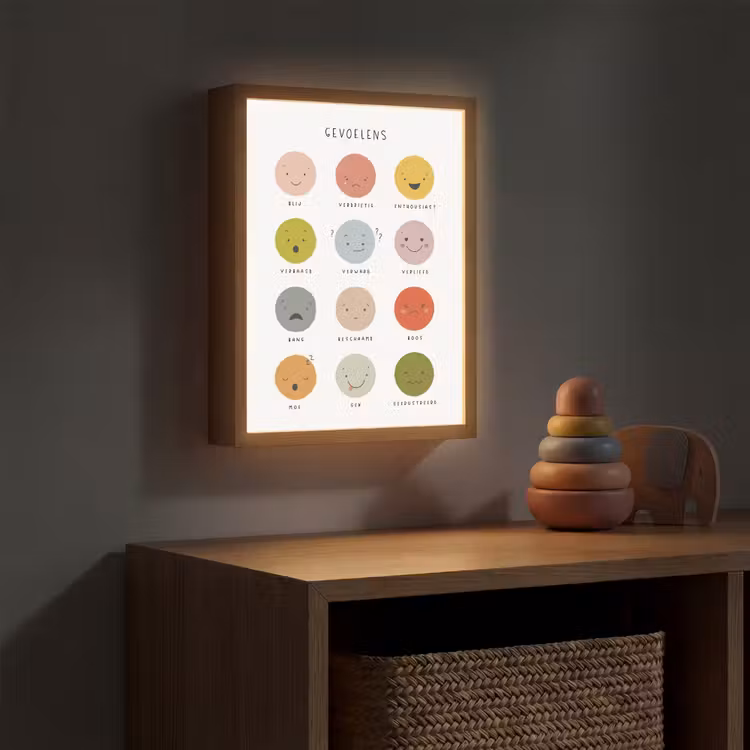 Gevoelens - Leren voor kinderen - Educatief - Kleuren Light Box met batterij (Wandlamp kind) middel -sfeer5_kind