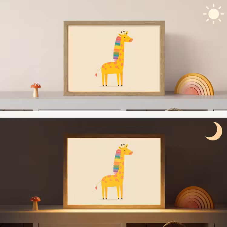 Giraffe - Regenboogmanen - Beige Light Box met batterij (Wandlamp kind) middel -sfeer3_kind