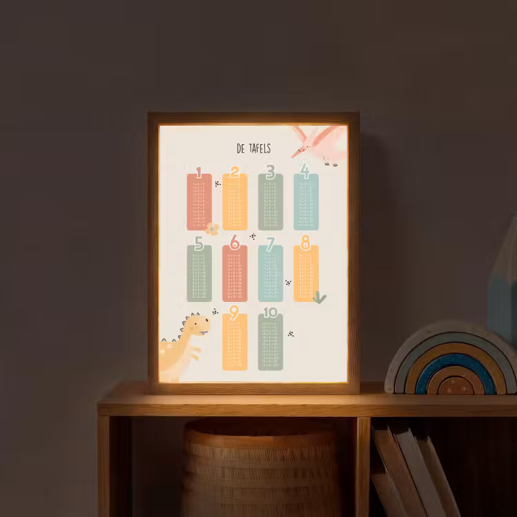 Tafels van vermenigvuldiging - Educatief - Leren rekenen voor kinderen - Cijfers oefenen - Dinosaurus Light Box met batterij (Wandlamp kind) middel -sfeer1_kind