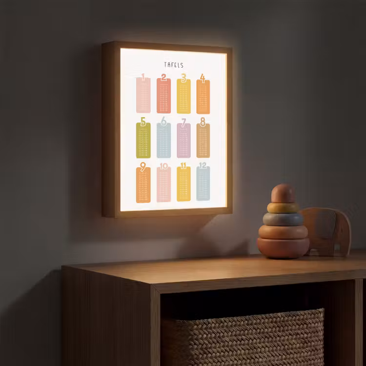Tafels van vermenigvuldiging - Leren rekenen voor kinderen - Getallen oefenen - Cijfers - Kleuren Light Box met batterij (Wandlamp kind) middel -sfeer5_kind