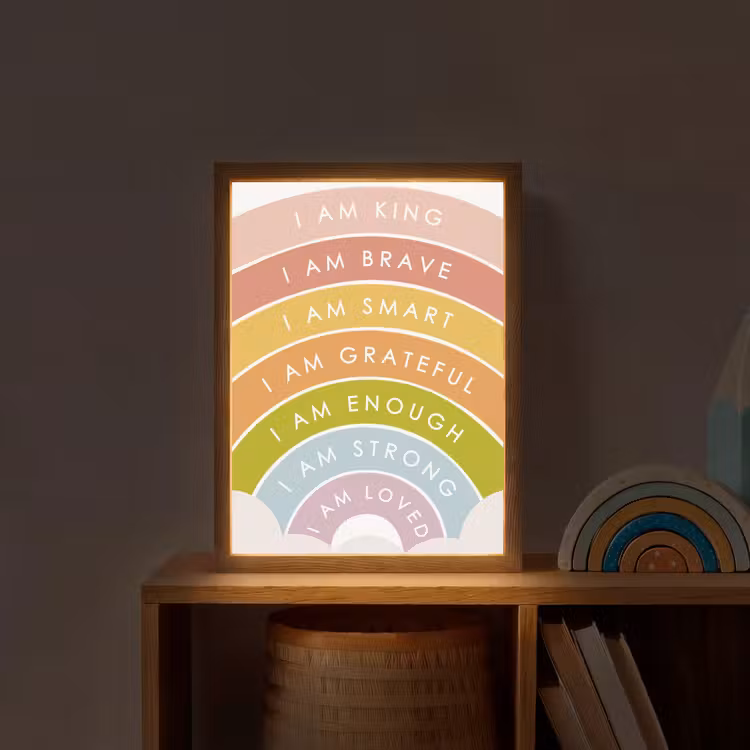 Regenboog - Kleuren - Quotes Light Box met batterij (Wandlamp kind) middel -sfeer1_kind