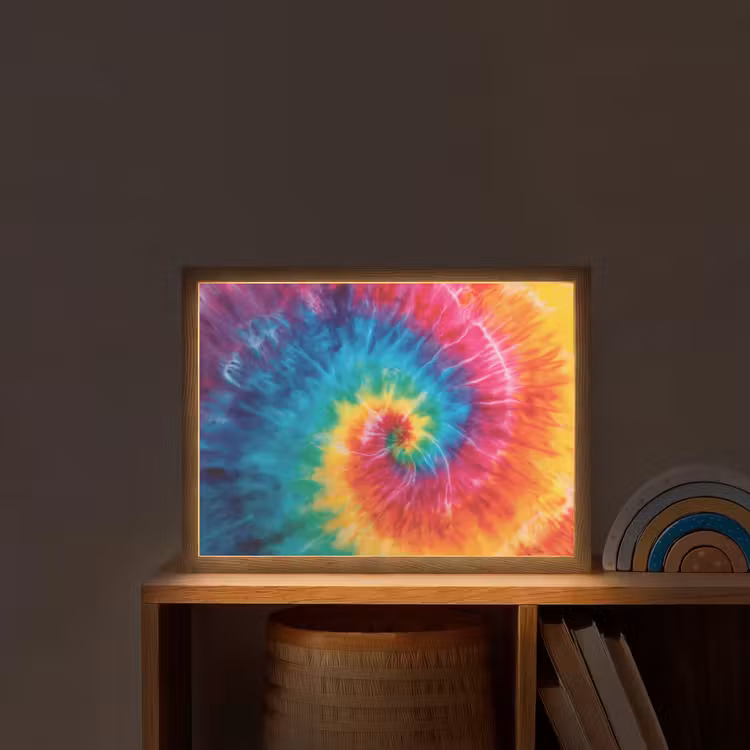 Regenboog - Tie dye - Kleurrijk - Blauw Light Box met batterij (Wandlamp kind) middel -sfeer1_kind