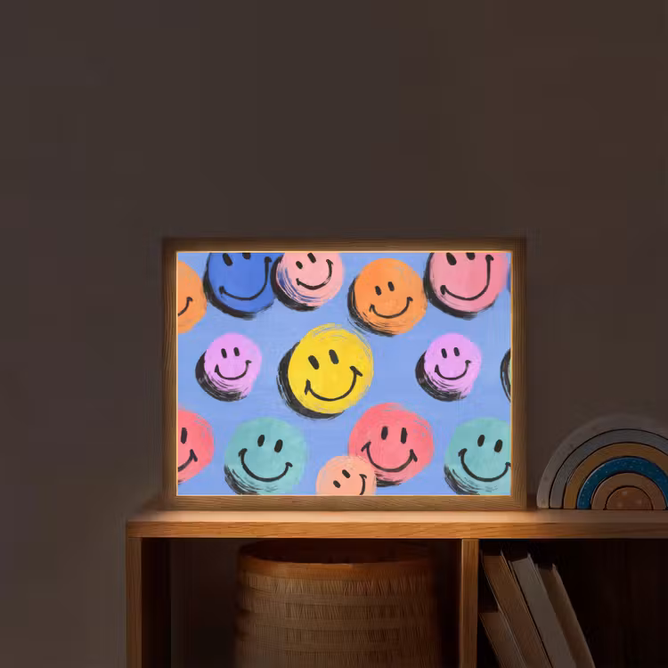 Smileys - Kleurrijk Light Box met batterij (Wandlamp kind) middel -sfeer1_kind