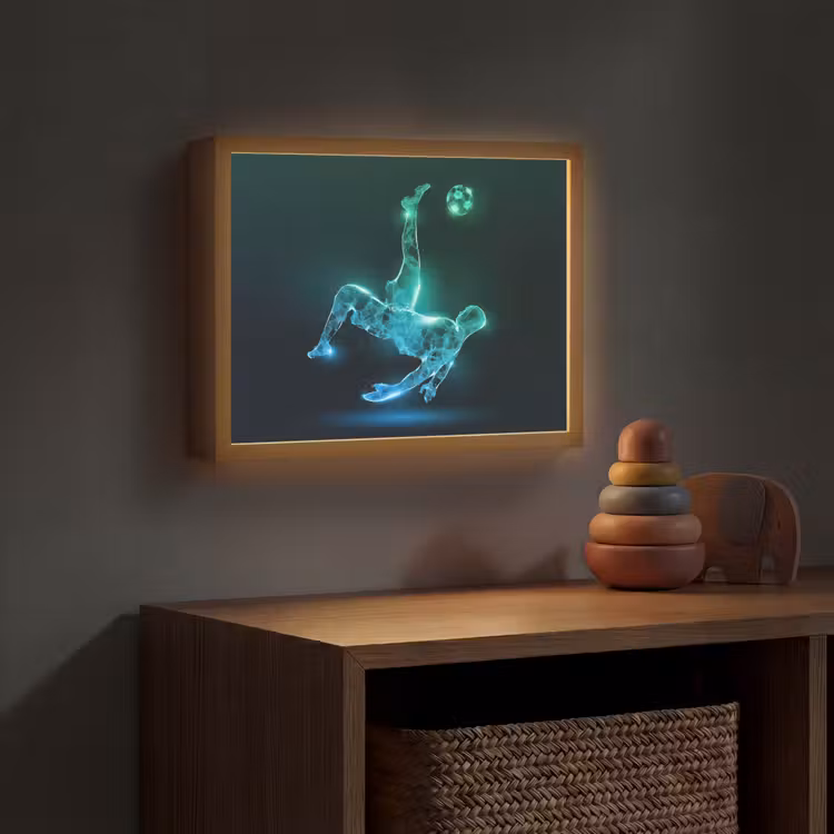 Voetbal - Voetballer - Jongen - Zwart Light Box met batterij (Wandlamp kind) middel -sfeer5_kind