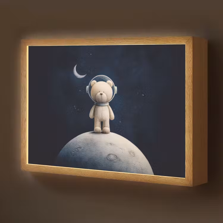 Teddybeer - Ruimtehelm - Maan - Sterren Light Box met batterij (Wandlamp kind) middel -z3d_website