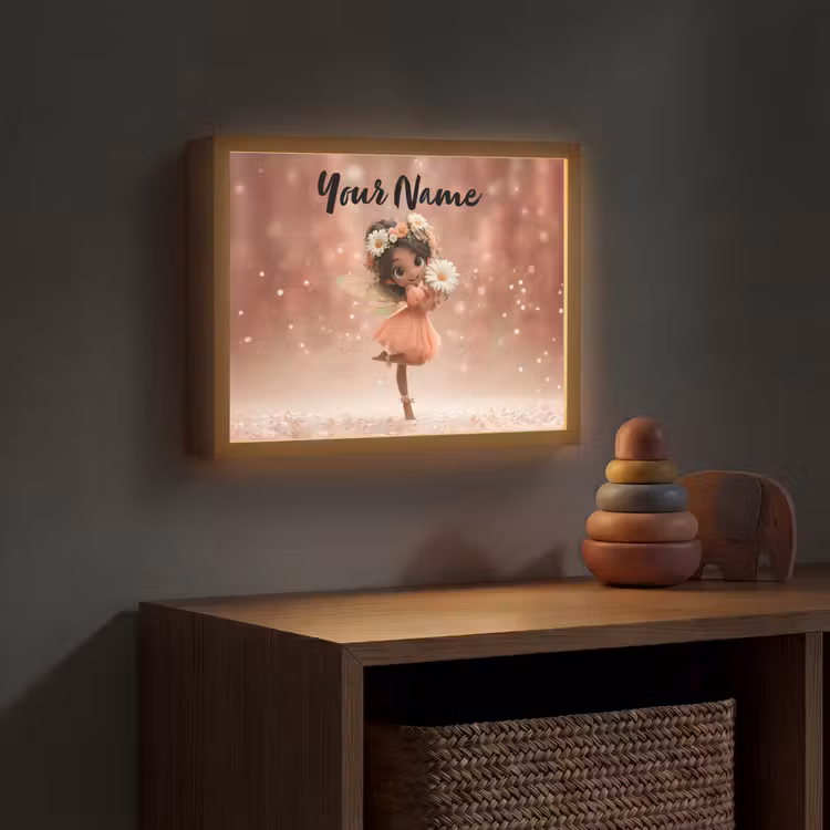 Bloemenfee - Roze - Meisje Light Box met batterij (Wandlamp kind) middel -sfeer5_kind