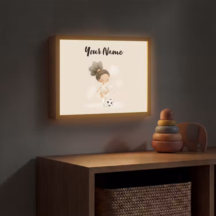 Meisje - Knot - Bruin - Voetbal Light Box met batterij (Wandlamp kind) middel -sfeer5_kind