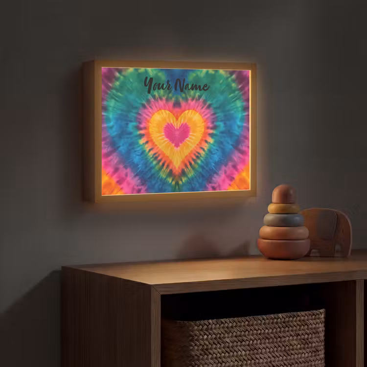 Hart - Kleurrijk - Regenboog - Tie Dye Light Box met batterij (Wandlamp kind) middel -sfeer5_kind