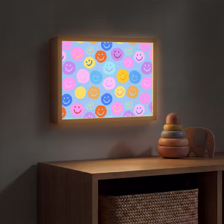 Smileys - Kleurrijk - Grappig Light Box met batterij (Wandlamp kind) middel -sfeer5_kind