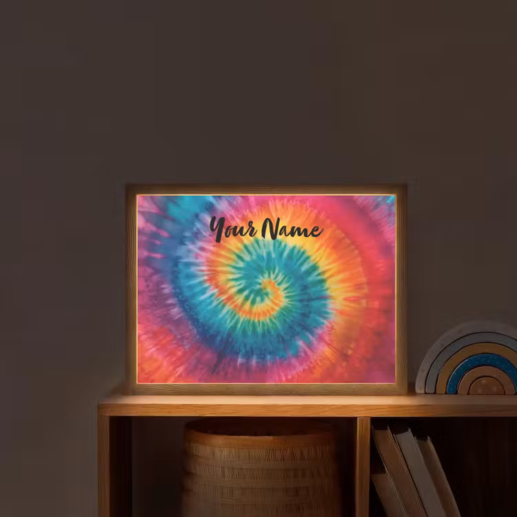 Tie Dye - Regenboogtinten - Klassiek Light Box met batterij (Wandlamp kind) middel -sfeer1_kind
