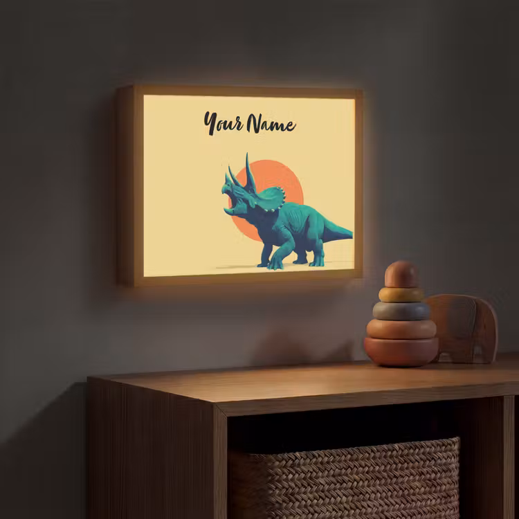 Triceratops - Hoorns - Cirkel - Oranje Light Box met batterij (Wandlamp kind) middel -sfeer5_kind