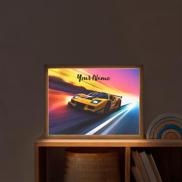 Gele raceauto - Kleurrijk - Neon Light Box met batterij (Wandlamp kind) middel -sfeer1_kind