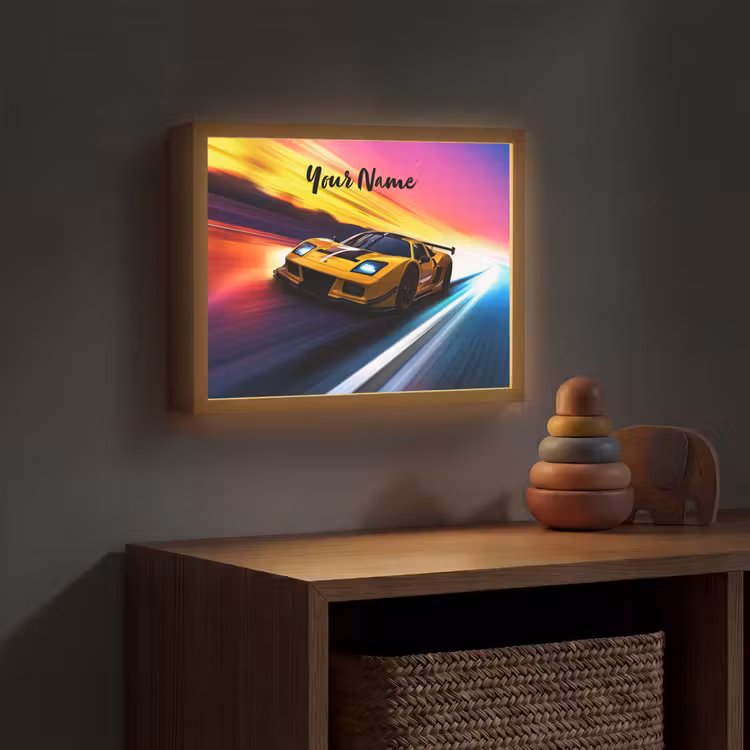 Gele raceauto - Kleurrijk - Neon Light Box met batterij (Wandlamp kind) middel -sfeer5_kind