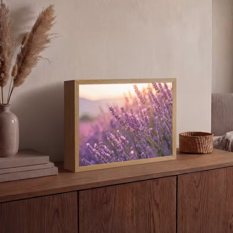 Lavendel - Paars - Zonlicht Light Box met batterij (Wandlamp) middel -sfeer2