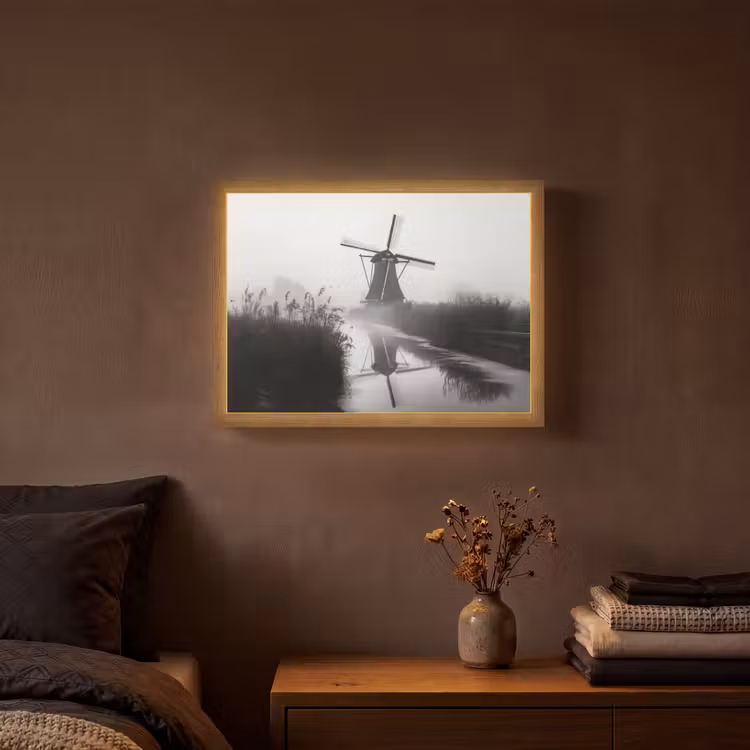 Molen - Weerspiegeling - Landschap - Water Light Box met batterij (Wandlamp) middel -sfeer4