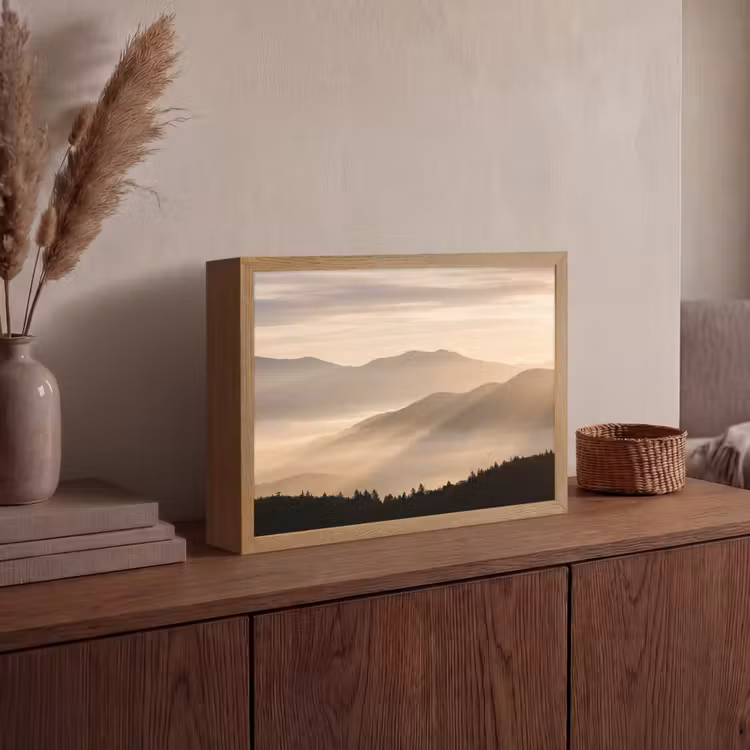 Bergen - Mist - Zonnestralen Light Box met batterij (Wandlamp) middel -sfeer2