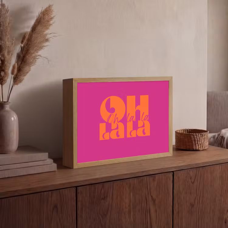 Oh la la - Roze - Oranje - Gestapelde letters Light Box met batterij (Wandlamp) middel -sfeer2