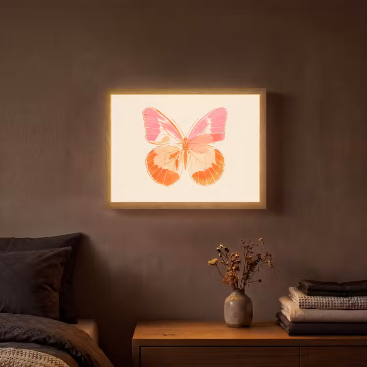 Oranje - Vlinder - Minimalistisch Light Box met batterij (Wandlamp) middel -sfeer4
