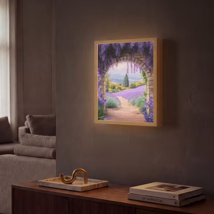 Doorkijk - Lavendel - Bloemen - Paars - Poort Light Box met batterij (Wandlamp) middel -sfeer1