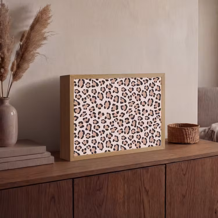 Vlekken - Beige - Luipaard Light Box met batterij (Wandlamp) middel 907 -sfeer2
