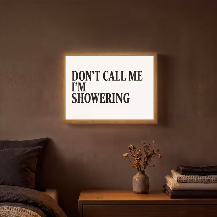 Tekst - Modern - Zwart - Wit Light Box met batterij (Wandlamp) middel -sfeer4