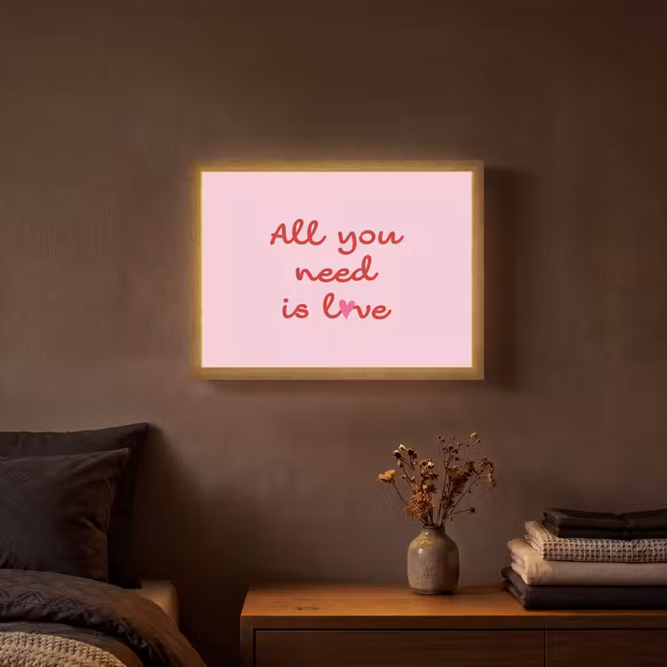 Tekst - Roze - Love - Hart Light Box met batterij (Wandlamp) middel -sfeer4