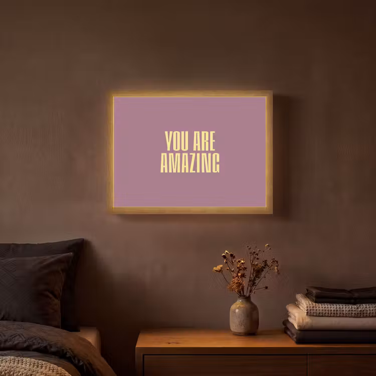 Tekst - Paars - Amazing Light Box met batterij (Wandlamp) middel -sfeer4