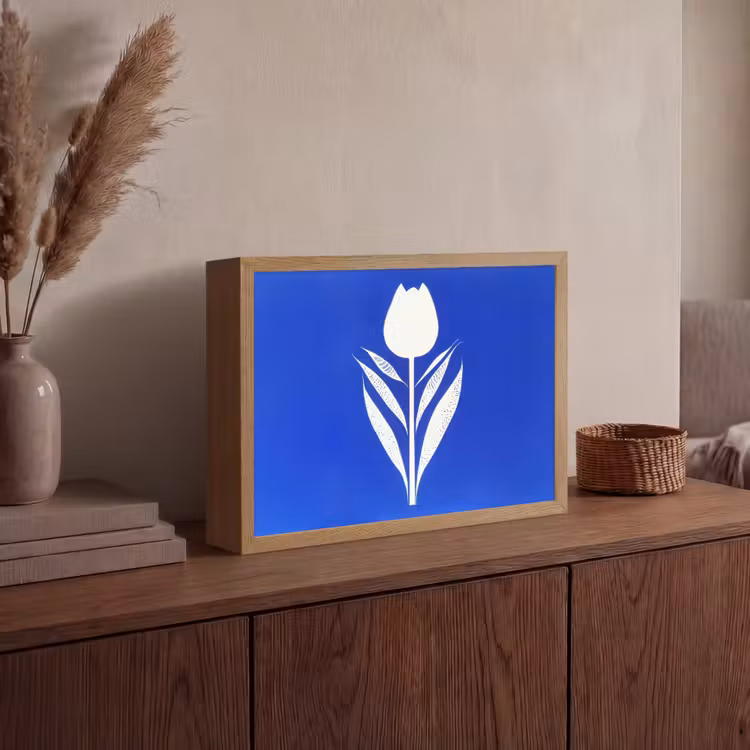 Tulp - Minimalistisch - Bladeren - Wit Light Box met batterij (Wandlamp) middel -sfeer2