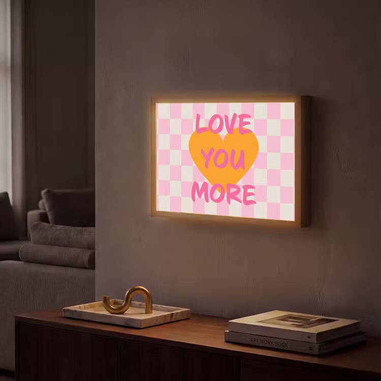 Valentijn - Love - Roze - Oranje Light Box met batterij (Wandlamp) middel -sfeer1