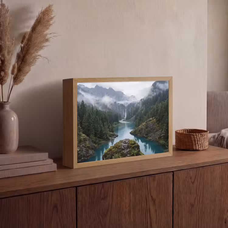 Waterval - Bomen - Bergen Light Box met batterij (Wandlamp) middel -sfeer2