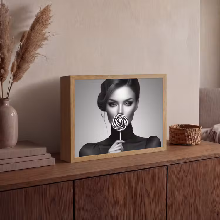 Vrouw - Lolly - Zwart Light Box met batterij (Wandlamp) middel -sfeer2