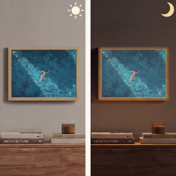 Vrouw - Water - Bikini - Oranje Light Box met batterij (Wandlamp) middel -sfeer3