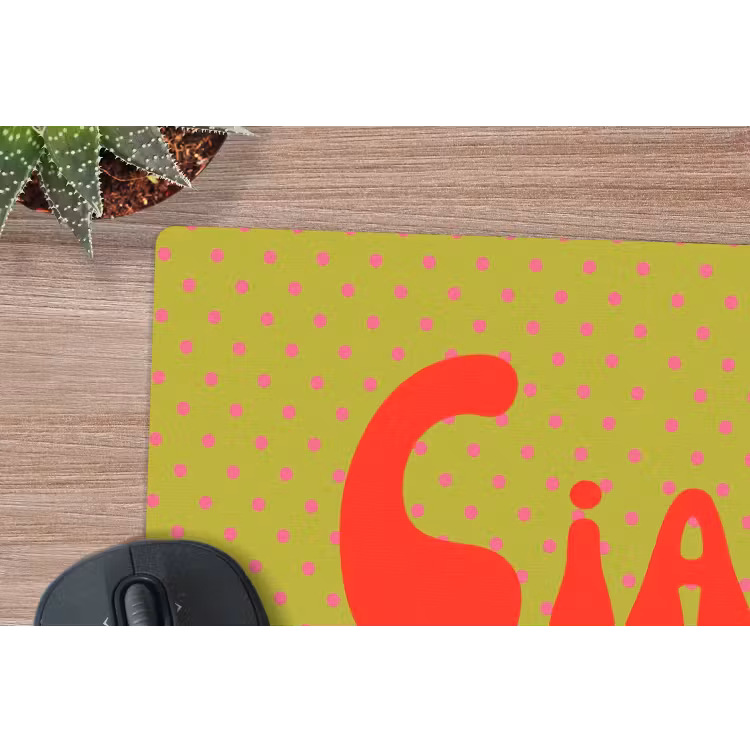 Ciao bella - Rood - Groen - Stippen muismat rubber klein -closeup