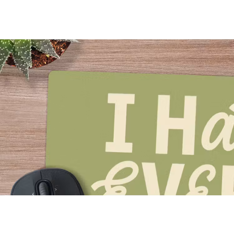 I hate everybody - Groen - Retro muismat rubber klein -closeup