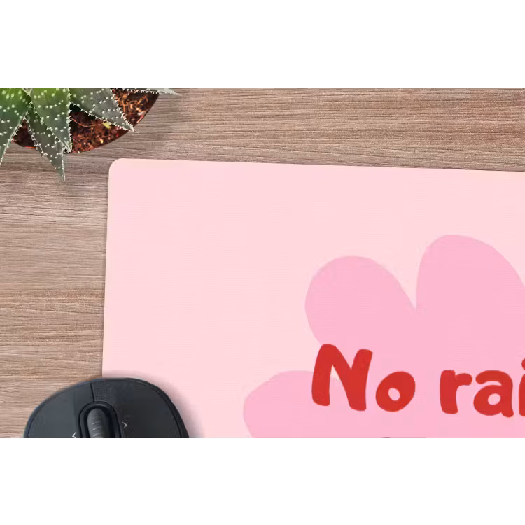 No rain no flowers - Bloem - Roze muismat rubber klein -closeup