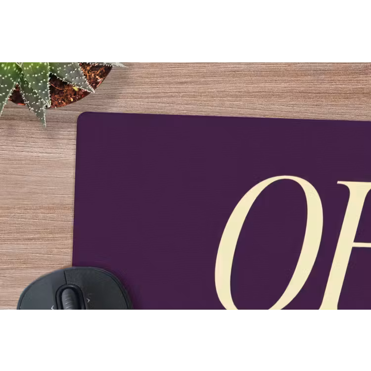 Oh hi - Paars - Minimalistisch muismat rubber klein -closeup