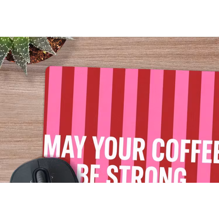 Roze - Strepen - Koffie - Maandag muismat rubber klein -closeup